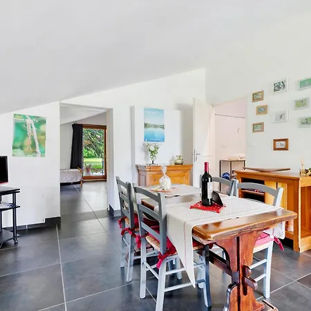 Semesterbostad La Petite Maison *